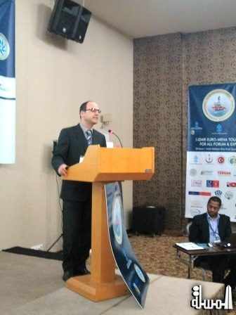 دكتور مأمون علام رئيس الادارة السياحية بجامعة الاردن ي