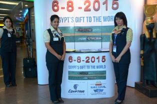 بالصور وزير الطيران يتابع الاستعدادات النهائية بمطار القاهرة لاستقبال ضيوف حفل افتتاح القناة الجديدة