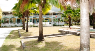 Minister St.Ange welcomes Dr Marie-Reine Hoareau, the new chairperson of the Creole Institute of Seychelles