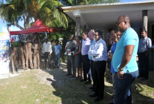 World class sand artist sculpts fascinating attraction on Praslin island in the Seychelles