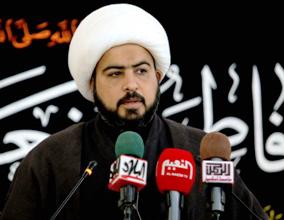 خطيب جمعة بغداد يدعو السياسيين لترك الخلافات