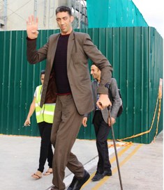 The world’s tallest man is in Seychelles