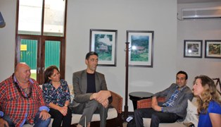 The world’s tallest man is in Seychelles