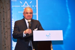 زعزوع يرحب باتفاق المركزى لتحويل مستحقات شركات الطيران الدولية بالعملة الصعبة