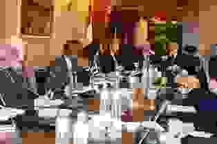 وزير سياحة جنوب افريقيا يختتم زيارته لمصر معربا عن  تفاؤله بمستقبل علاقات التعاون السياحى