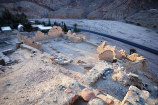 دراسة أثرية حضارية تستعرض الآثار المسيحية بسيناء فى ملتقى القبطيات ببيت السنارى