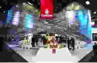 Emirates unveils two world firsts  at ITB Berlin