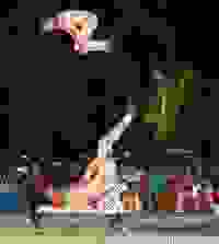 Seychelles see thousands come out on Praslin Island to see the Circus of Samoa perform