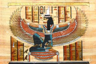 خبير آثار: الأم رمز الحب والعطاء الدائم والوفاء النهر الخالد فى مصر القديمة