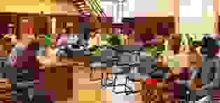 Tour guides in Seychelles meet island's Tourism Minister