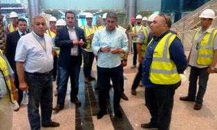 شريف فتحى يطمئن ميدانيا على الاعمال الانشائية الجديدة لمبنى الركاب 2 بمطار القاهرة