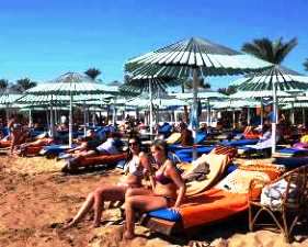 وزير الطيران المدني يلتقى وفد الجمعية المصرية لشباب الأعمال ويناقش سبل التعاون معها لتنشيط السياحة