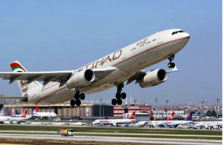 31 injured as Etihad runs into severe turbulence in Indonesia