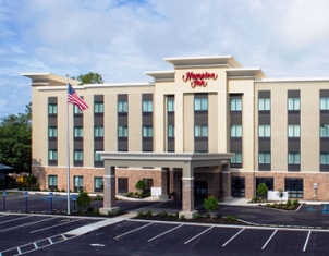 Hampton Inn by Hilton Opens New Hotel near White-Sand Beaches of Gulf Shores