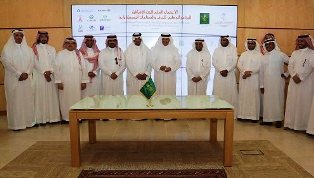 (Bari) cooperates with commercial centers and online marketing programs to support crafts