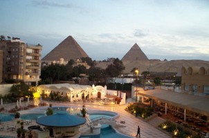 قوافل سياحية للترويج والتسويق.. إلي ألمانيا والدول العربية بقلم: جلال دويدار