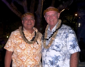 Seychelles' Minister for Tourism & Culture meets with Governor of the U.S. Island of Guam during visit to the 2016 PATA Summit