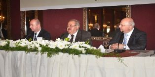 غرفة سياحة حلب تطالب بإلغاء تراخيص مكاتب نقلت نشاطها إلى تركيا و تشكيل لجنة لمعالجة قضايا القطاع