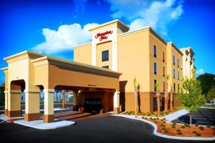 Hampton Inn by Hilton Crystal River Supports Sustainability by Installing Two EV Charging Stations on Property