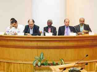                                   تجديد الخطاب الثقافى والإدارة الثقافية