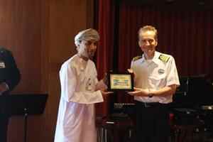 سياحة عمان تبحث مع وفد هندى تنظيم الحفلات المتنوعة بالسلطنة