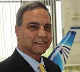 مسلم رئيس مصرللطيران يشارك في اجتماعات مجلس المحافظين والجمعية العامة للنقل الجوى الآياتا بأيرلندا