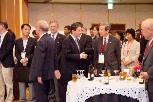 UNWTO addresses the impact of new technologies on the tourism sector in Japan