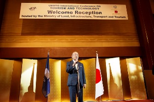 UNWTO addresses the impact of new technologies on the tourism sector in Japan