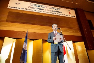 UNWTO addresses the impact of new technologies on the tourism sector in Japan