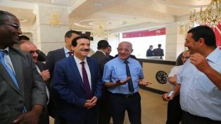 الجزائر تجذب السياح بمنحهم تسهيل إجراءات التاشيرات