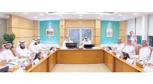 الامير سلطان يناقش برامج توطين الوظائف في قطاع السياحة والتراث الوطني