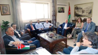 وزيرة السياحة تبحث مع فخرالدين تطوير قطاع المطاعم بالاردن