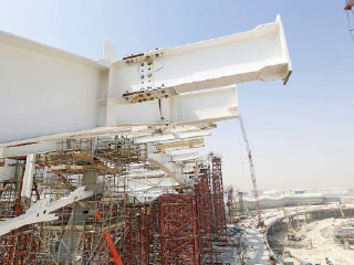 73 % نسبة الإنجاز في مبنى مطار أبوظبي الجديد