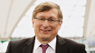 Munich Airport’s CEO received “SignsAward” for visionary communication efforts