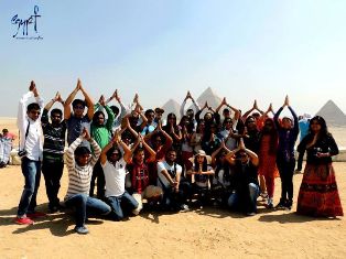 شكرى: السياحة المصرية تستهدف جذب 12 مليون سائح