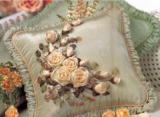 ورشة الرسم بخيوط الستان المستوى الثاني في بيت السناري