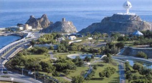 تأجيل تطبيق (لائحة السياحة) بسلطنة عمان لأول سبتمبر المقبل