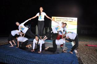 بالصور ..الإحتفال باليوم العالمى لليوجا فى شيراتون المنتزة