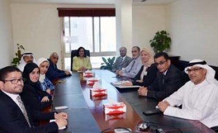 صحة البحرين تبحث مع اللجنة التنسيقية للحج استعدادات متطلبات الموسم القادم