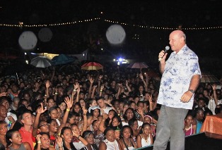 Famous Jamaican dancehall artist Konshens performs for Seychellois fans