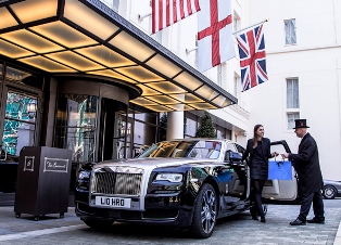 PREFERRED HOTELS & RESORTS PERFECTS THE ART OF ARRIVAL WITH NEW ROLLS-ROYCE SUITES PROGRAMME