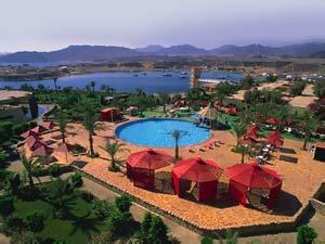 مصر تناقش مع موسكو قضايا الطاقة والسياحة والطيران بين البلدين