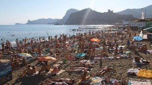 القرم تستعد لاستقبال 8.3 مليون سائح سنويا بحلول 2030