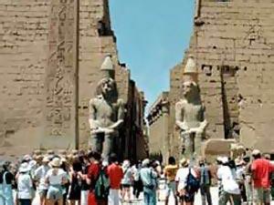 هل تستعيد الأقصر.. مكانتها السياحية؟ بقلم جلال دويدار