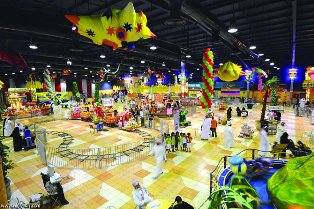 عبدالعزيز آل حسن: هيئة السياحة شريك استراتيجي في مهرجان الرياض للتسوق والترفيه