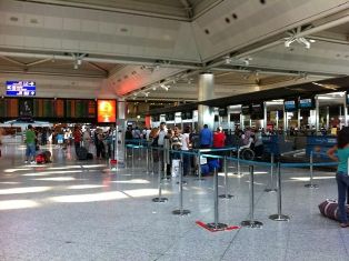 مسؤول: الوضع آمن بتركيا والمطارات تستقبل المسافرين بشكل طبيعى