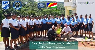 First Documented Woman to Travel to All 196 Nations Makes it to Seychelles, Country Number 139