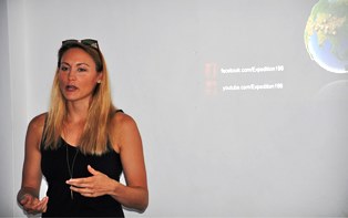 Cassandra De Pecol, the Peaceful Traveler of the USA arrived in Seychelles as she attempts to be the first woman to travel 196 nations