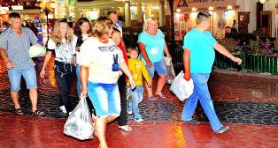 الجهاز المركزي للإحصاء : مليارات الدولارات خسائر السياحة بقلم جلال دويدار