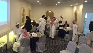 هيئة السياحة تنظم ورشة عمل حول مواقع الحجز الإلكتروني فى تسويق خدمات الفنادق بالطائف